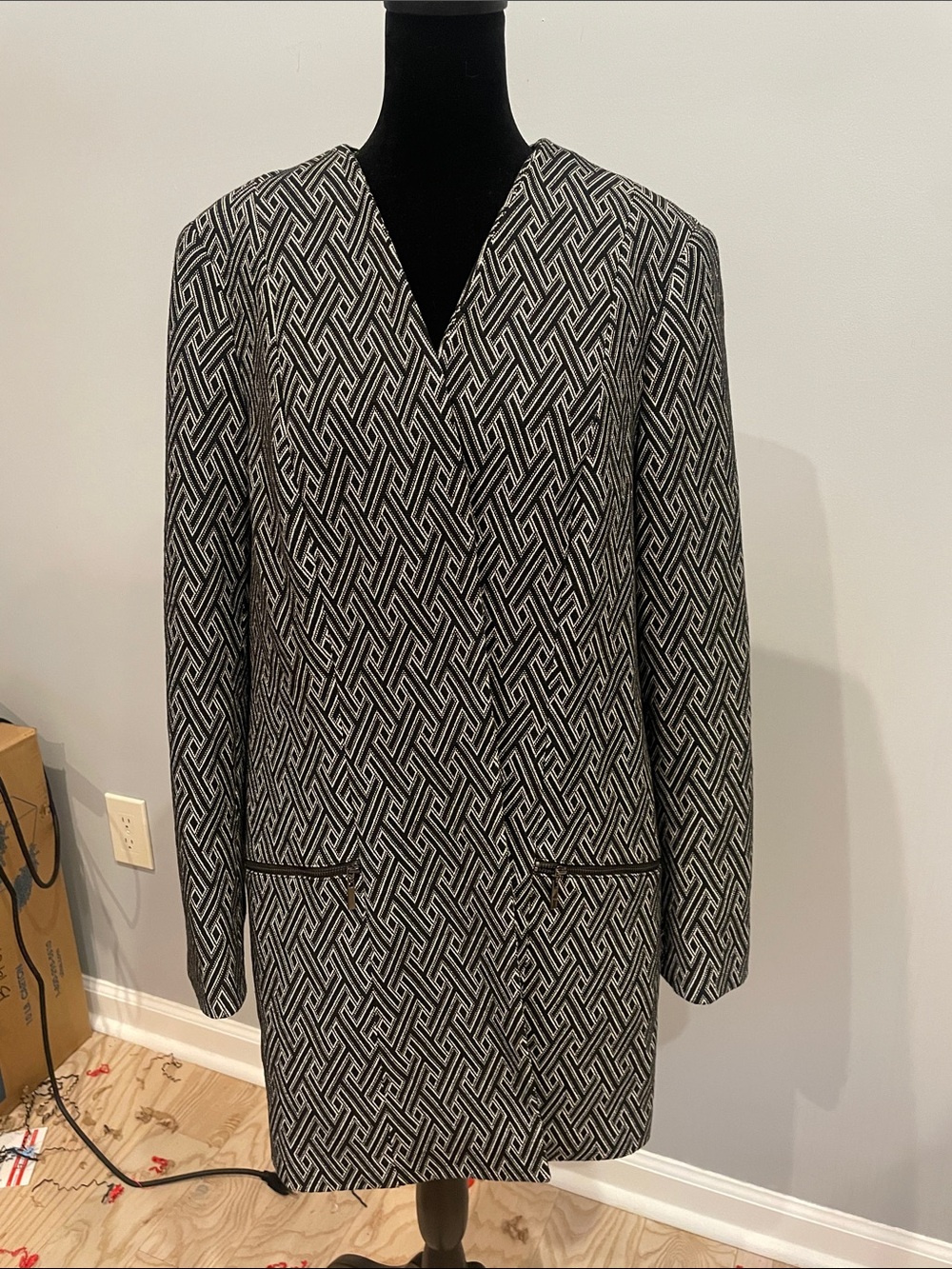 Kasper Black and White Geometric Women's Blazer